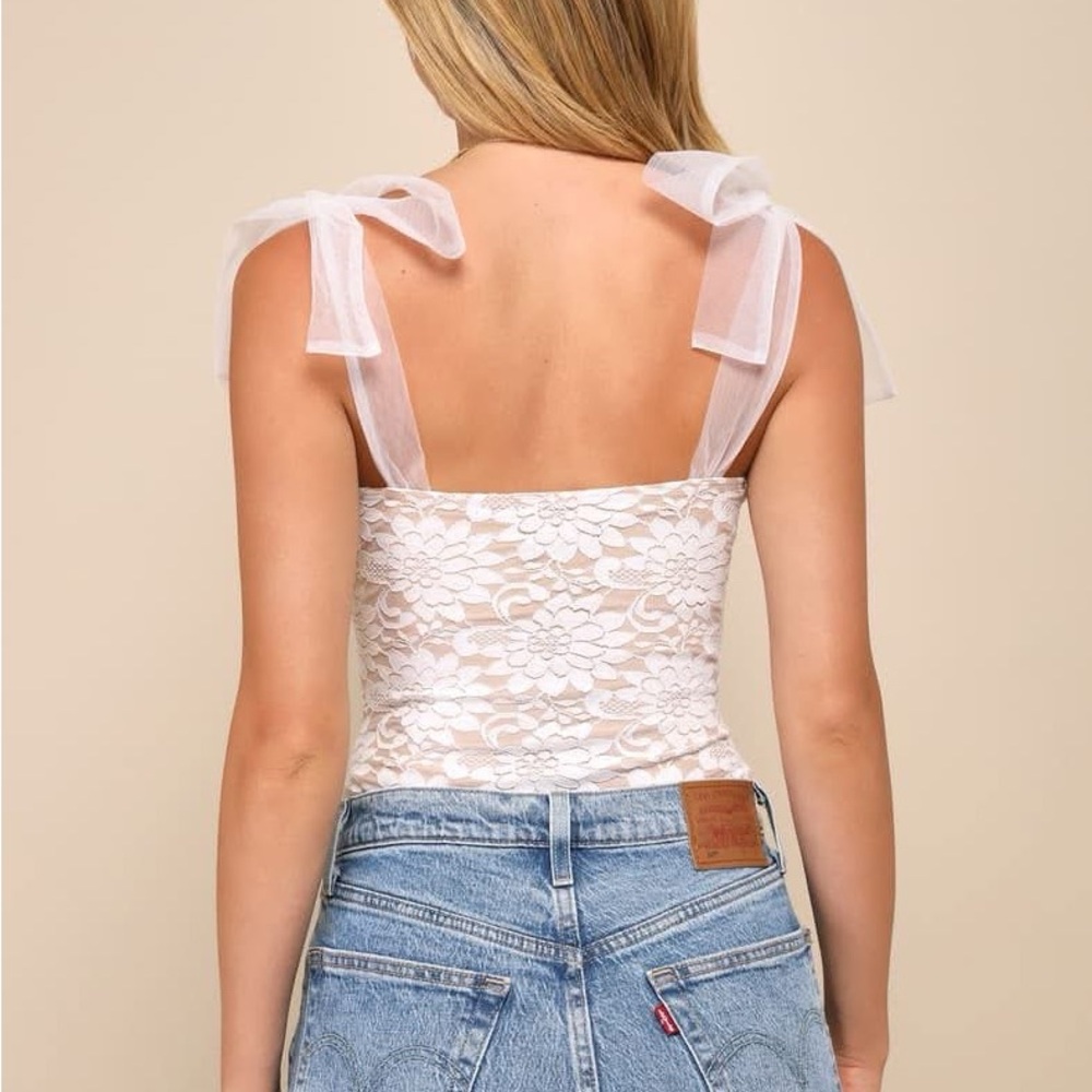 NWT!!! Lulus Perfect Persona Ivory and Beige Lace Tie-Strap Bodysuit - Picture 2 of 2